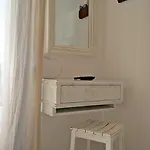 Annio Apartment